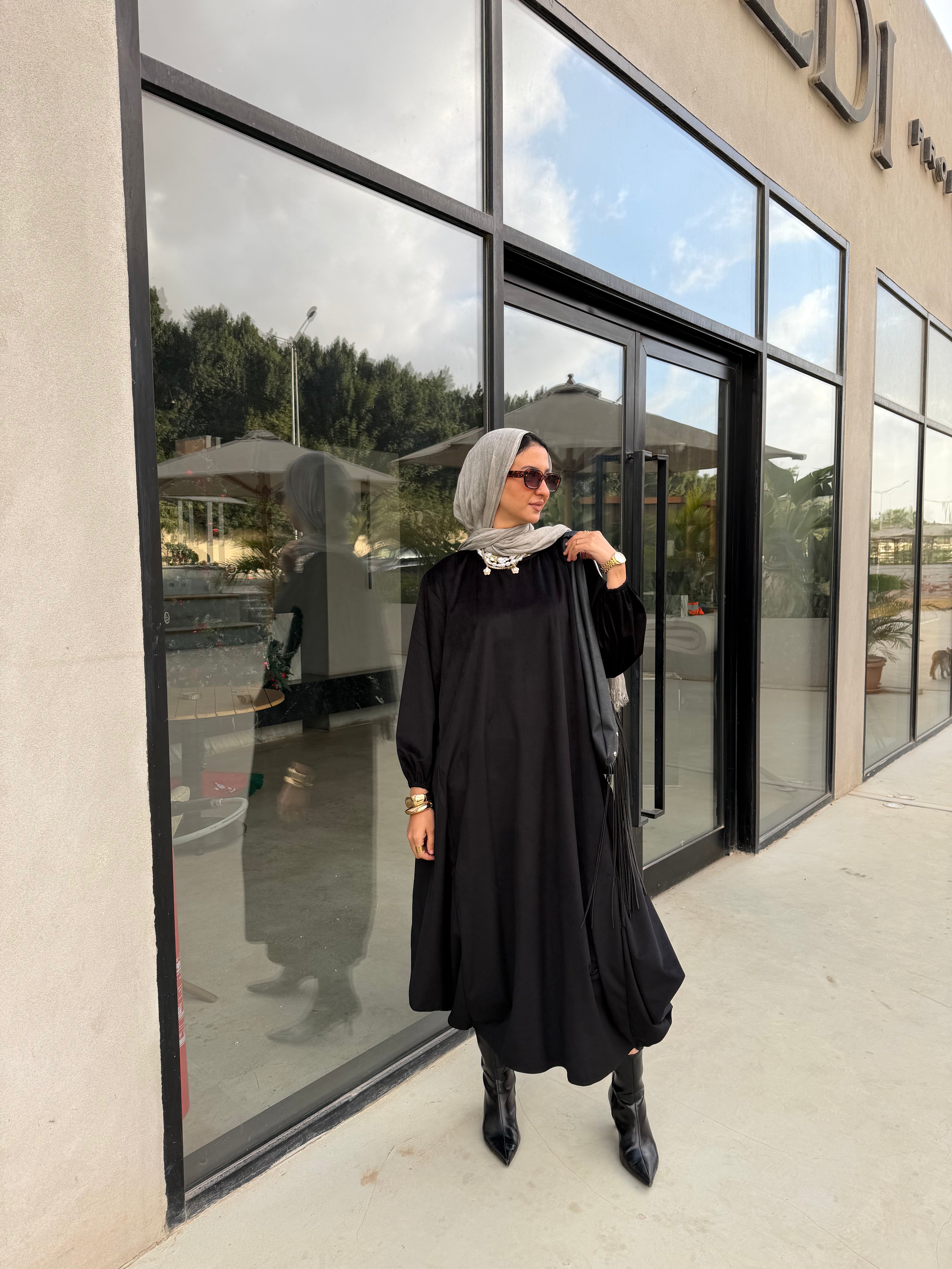 Velvet Balloon dress (Black)