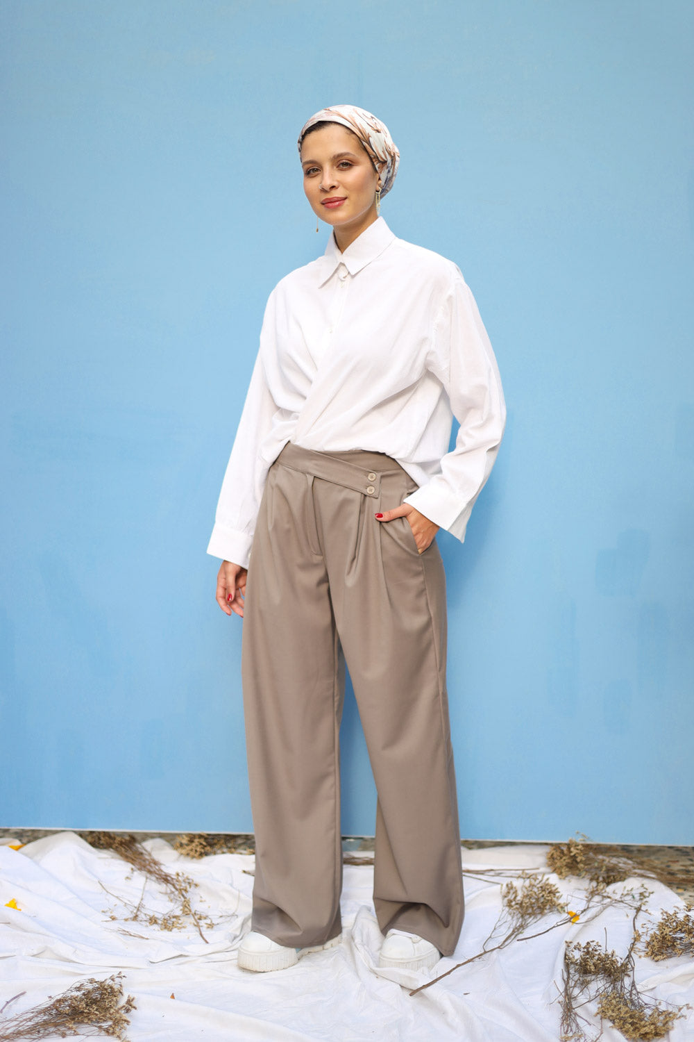 Classic Pants (Cafe)