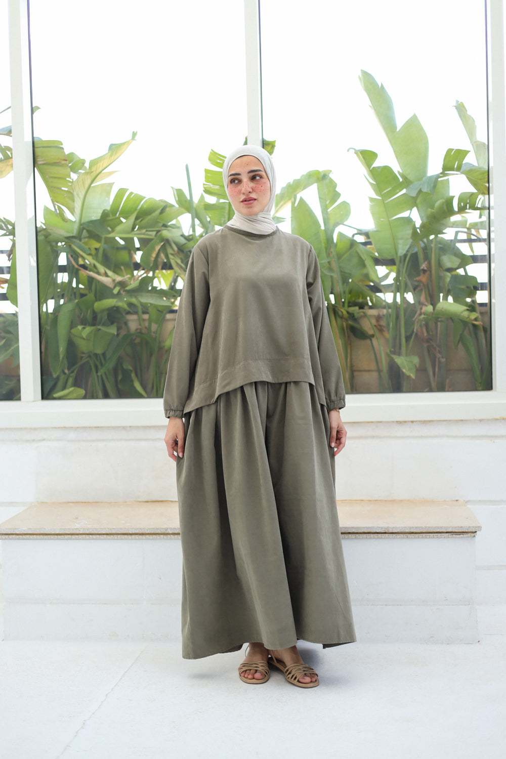 Motion dress- Olive