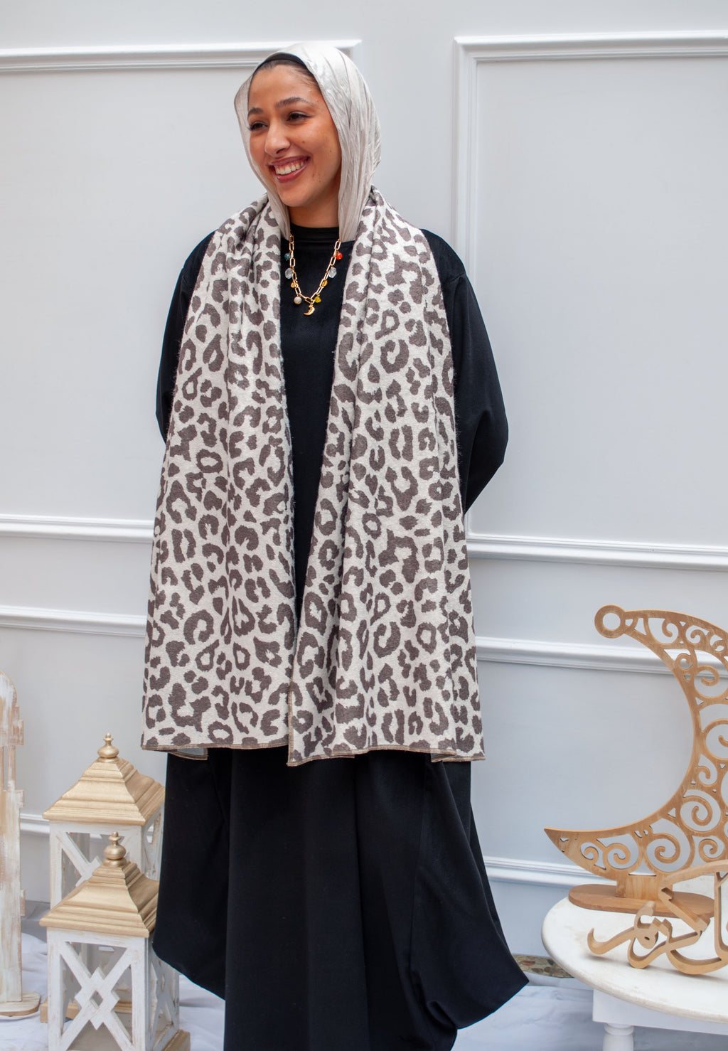 Leopard (wool scarf)